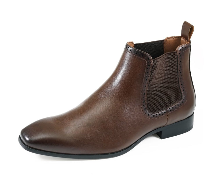 Amali Hayes brown chelsea boots main